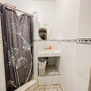 Habitación para Mujeres Compartida